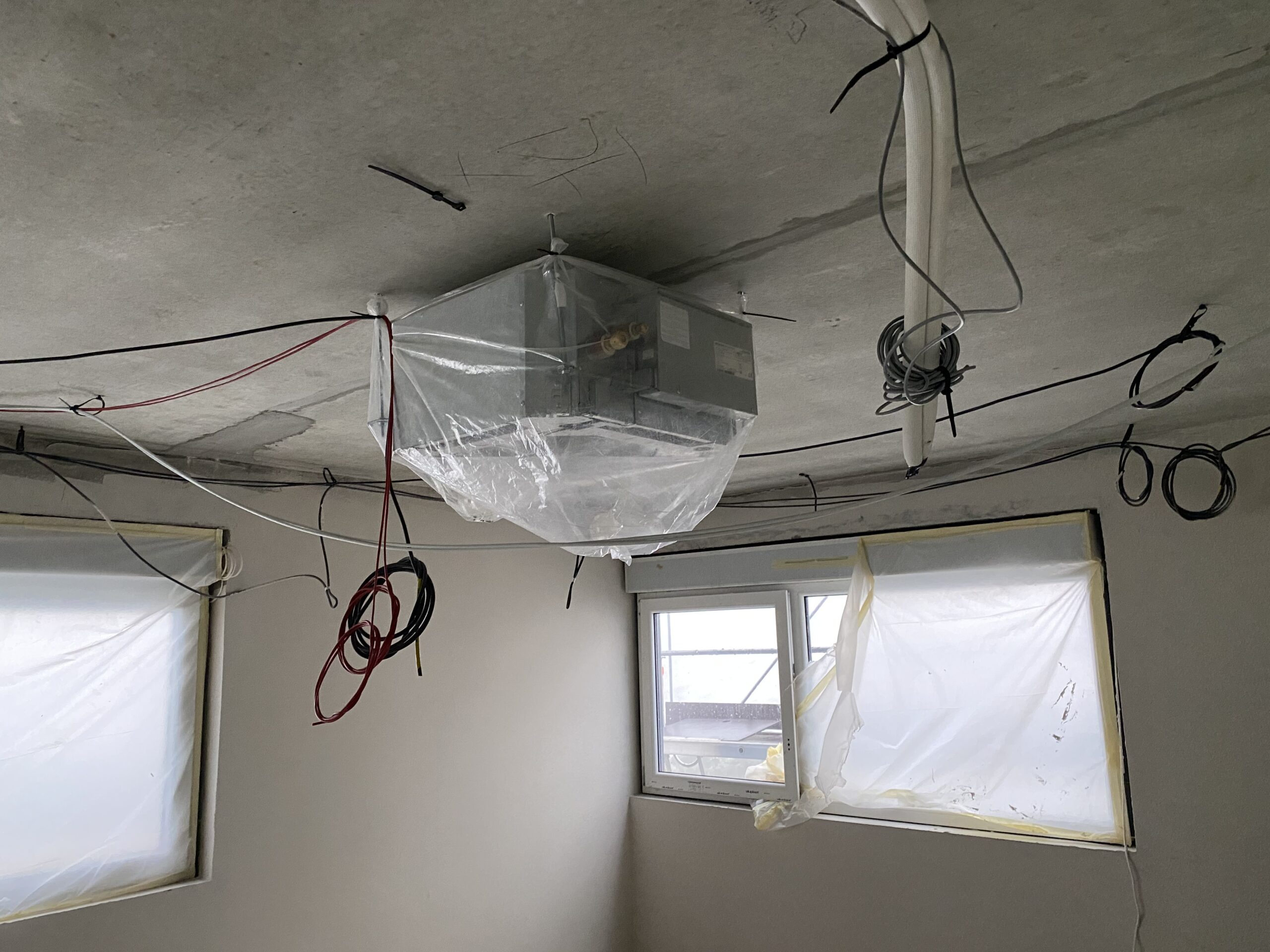 Installation climatisation unité extérieure ITSS Goussainville